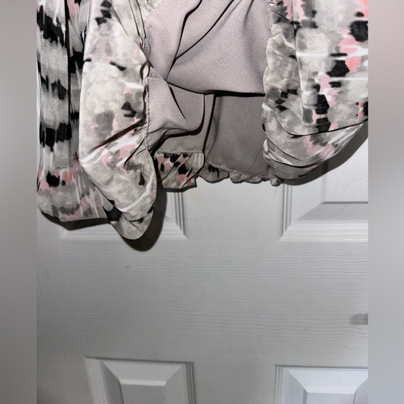 BRAND NEW with tags. NWT BCBG One shoulder twist, dress bubble 0 black gray pink - Picture 4 of 7